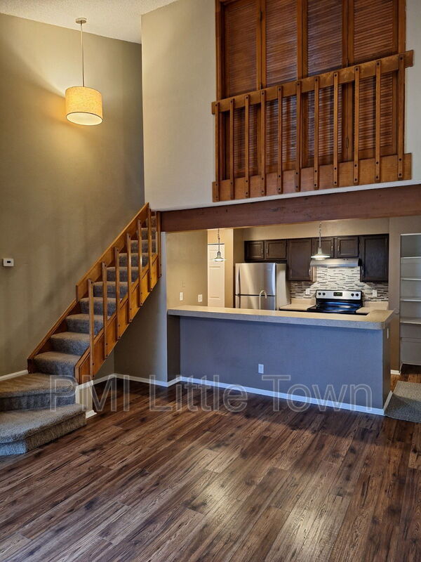 Foto del edificio - 4899 S Dudley St