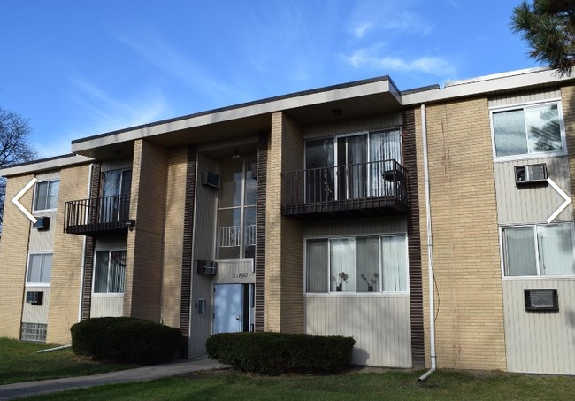 Foto del edificio - Coolidge Oaks Apartments