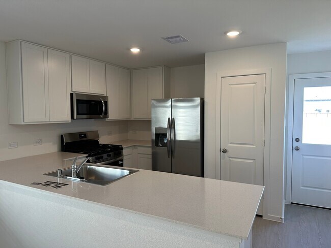 Foto del edificio - 10818 Red Orchid Dr