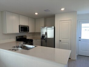 Building Photo - 10818 Red Orchid Dr