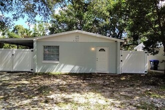 Building Photo - 7725 Mandarin Dr