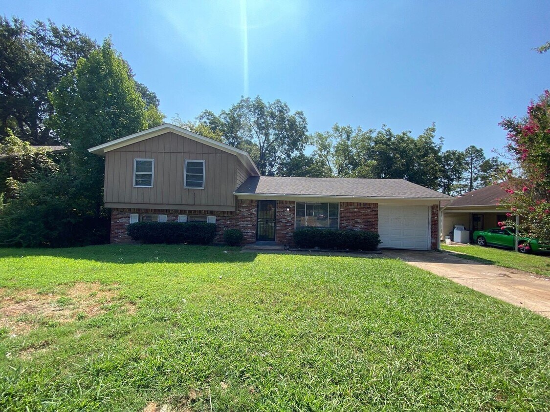 Foto principal - 3590 Merritt St