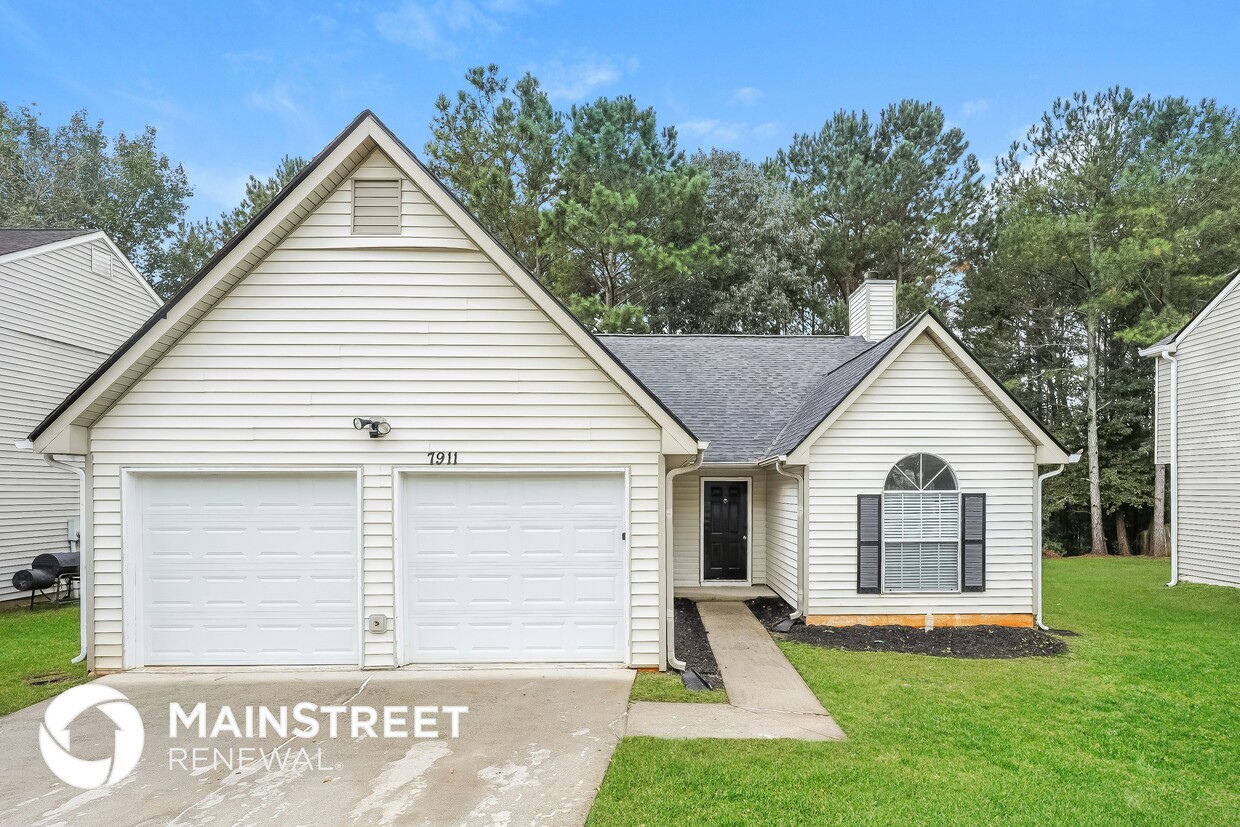 Primary Photo - 7911 Woodlake Dr