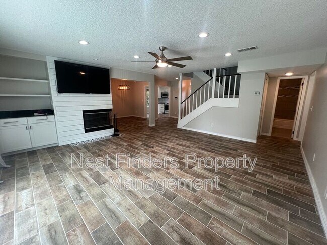 Building Photo - 12345 Tracy Ann Rd