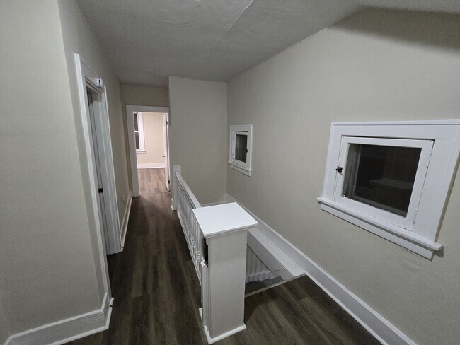 Foto del edificio - 7707 Vermont Ave