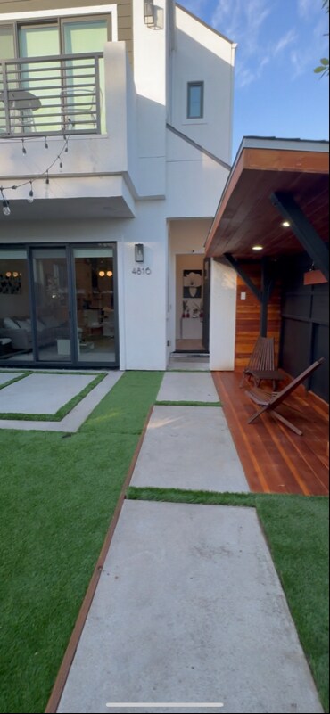 Building Photo - 4816 Inglewood Blvd