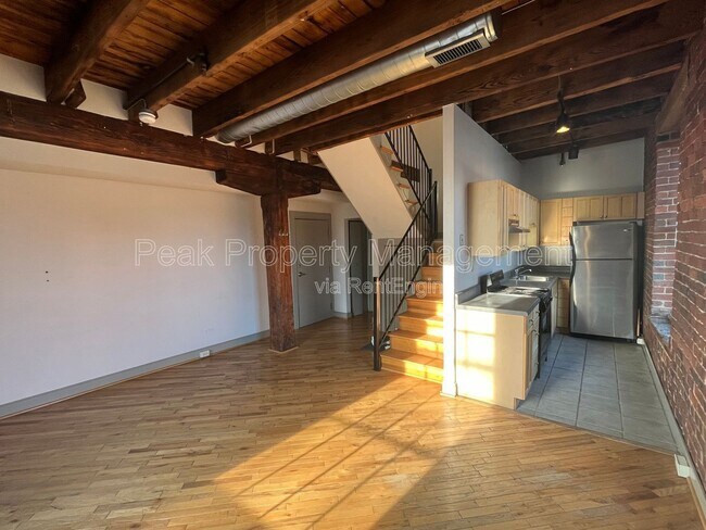 Foto del edificio - 20 N 20th St