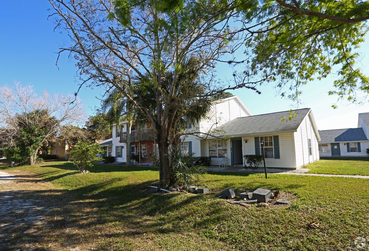 Foto del edificio - 5330 16th Pl SW