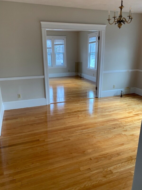 Building Photo - 352 Chandler St