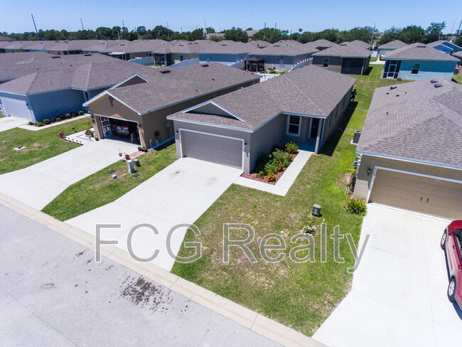 Building Photo - 3169 Whispering Trails Ave