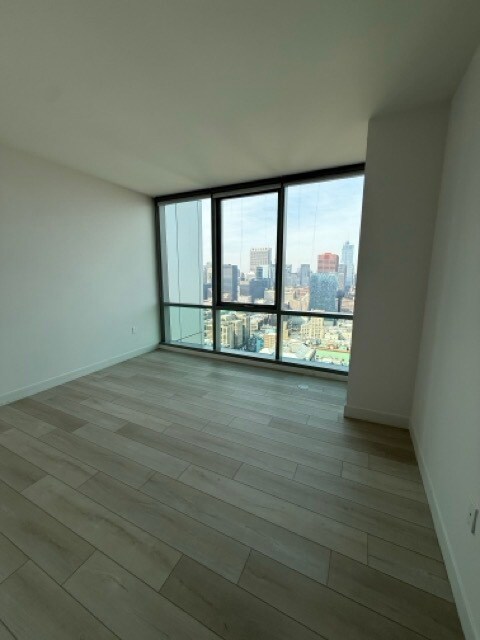 Foto del edificio - 41 E 8th St