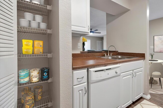 Foto del edificio - ARIUM Mariner's Village