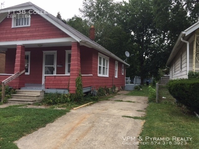 Building Photo - 1138 College St