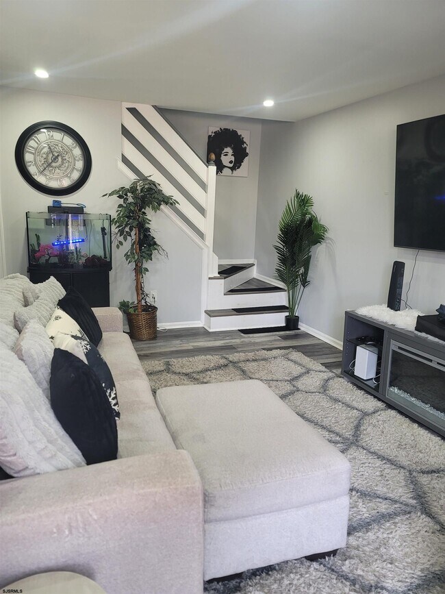 Foto del edificio - 4826 Green Ash Ln