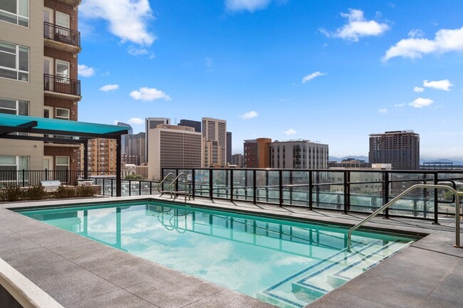 Foto del edificio - Arapahoe Square Apartments