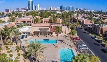 Building Photo - 5361 Indian River Dr