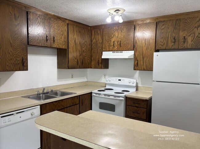 Foto del edificio - 15716 63rd Street Ct E