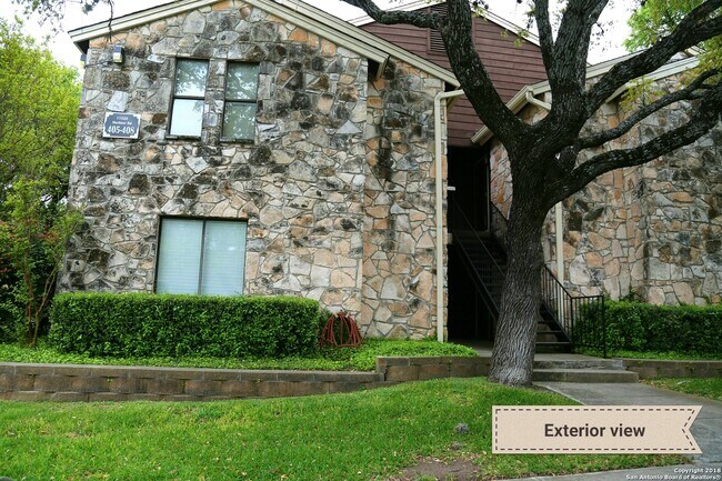 Foto del edificio - 11520 Huebner Rd
