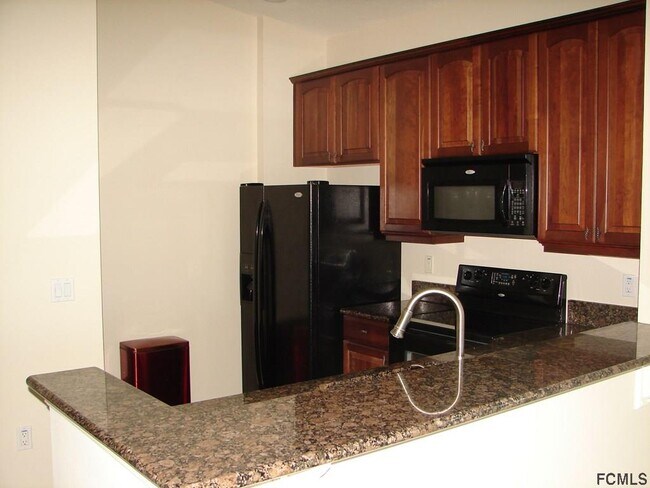 Foto del edificio - 35 Riverview Bend S