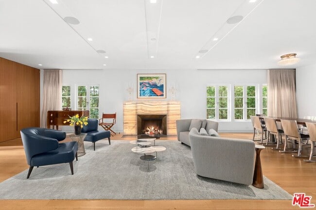 Building Photo - 165 Mabery Rd