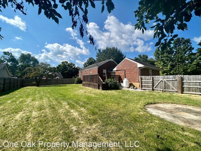 Foto del edificio - 2 br, 1 bath House - 3405 Oliver Rd.