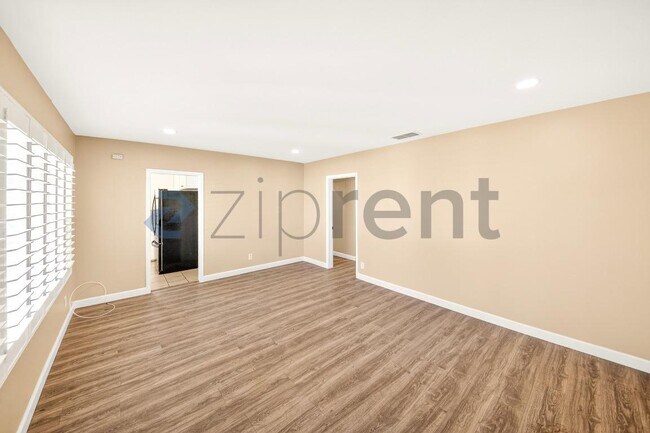 Foto del edificio - 4029 Olive St