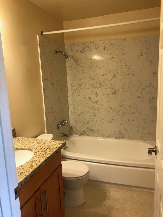 Interior Photo - Fountainside