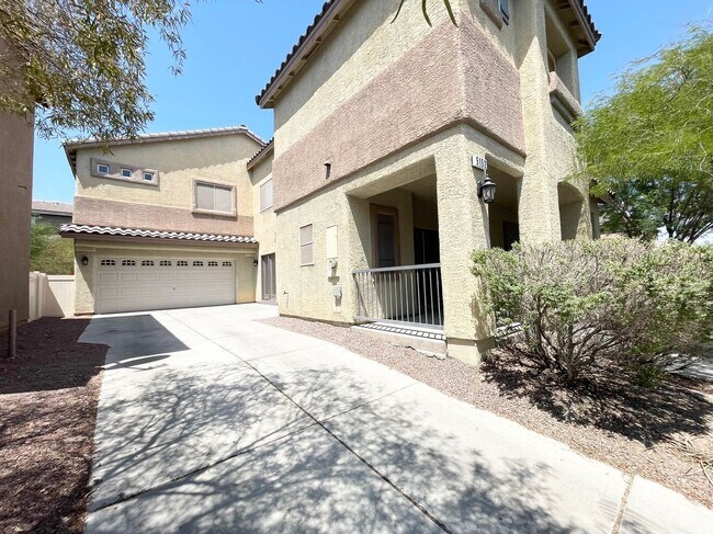 Building Photo - Charming 3-bedroom, 2.5-bathroom home