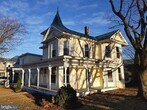 Foto principal - 5752 Main St