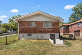 Building Photo - 500 N Elizabeth Ave