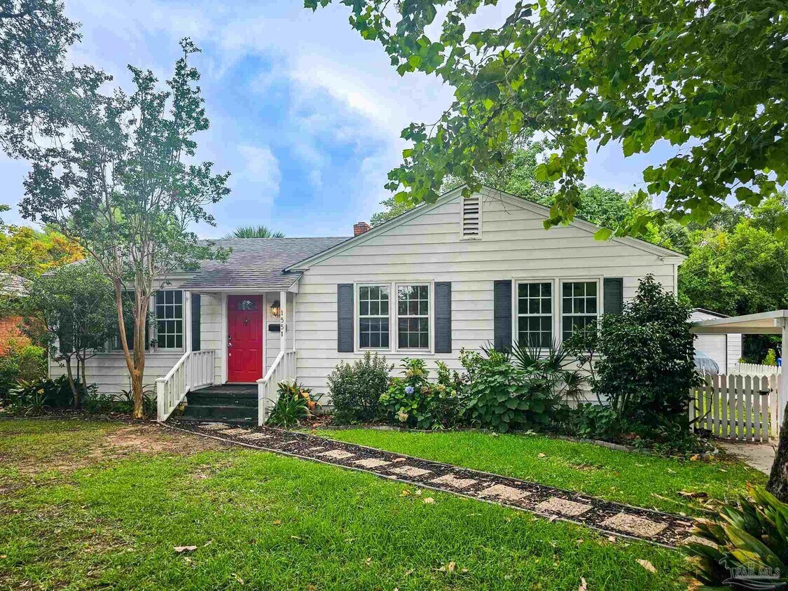 Primary Photo - 1551 E Jordan St