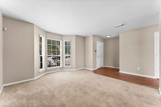 Foto del edificio - 8338 Loetsch Ridge Way