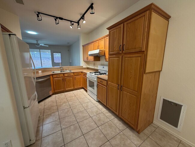 Foto del edificio - 17403 N 167th Dr