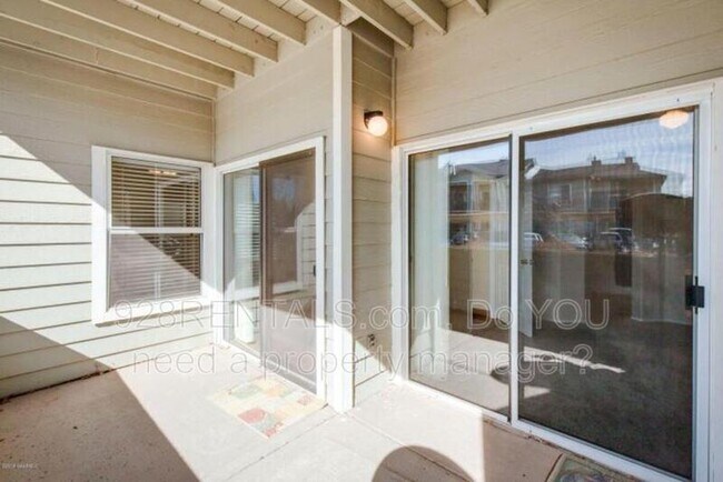 Foto del edificio - 4343 Soliere Ave