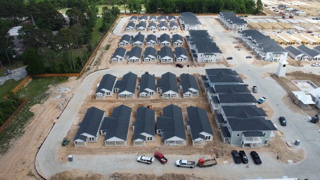 Foto del edificio - The Cottage Green Tomball