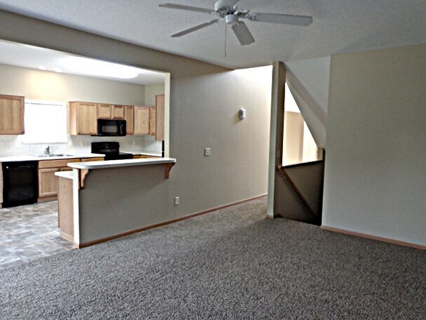 Foto del edificio - 6571 Hemmingford Dr