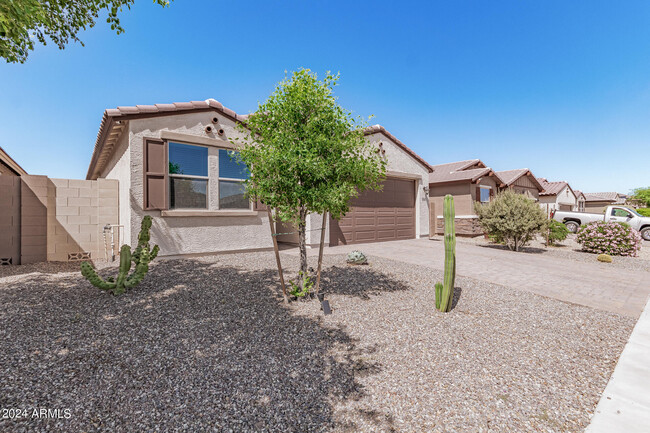 Building Photo - 17662 W Via De Luna Dr