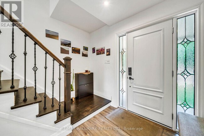 Building Photo - 39 Sunnywood Crescent