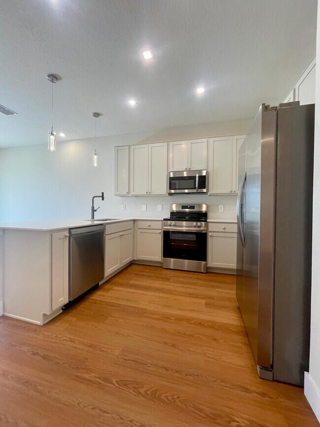 Foto del edificio - 6159 Park Promenade Way