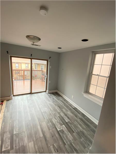 Building Photo - 411 Poplar St