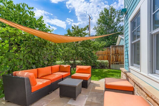 Building Photo - Beautiful Fully Furnished New Build in Newlands