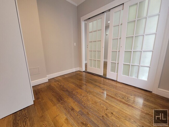 Foto del edificio - East 18th Street