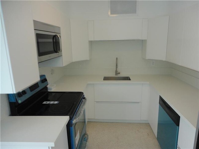 Foto del edificio - 14810 N Spur Dr