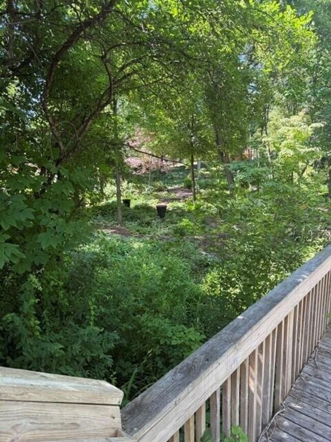 Foto del edificio - 39528 Rockcrest Ln