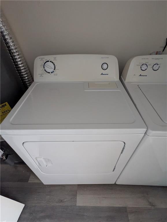 Foto del edificio - 1235 Sweet Pine Dr