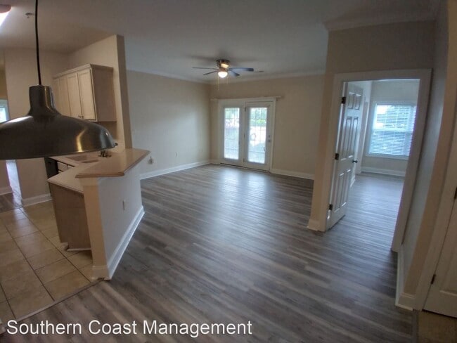 Building Photo - 2013 Silvercrest Dr