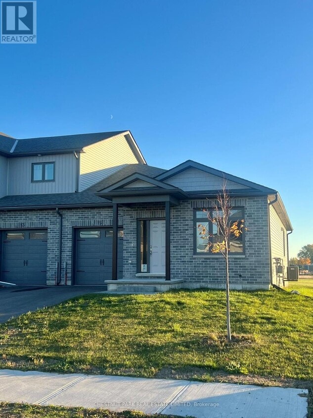 Primary Photo - 15 GRIFFIN St