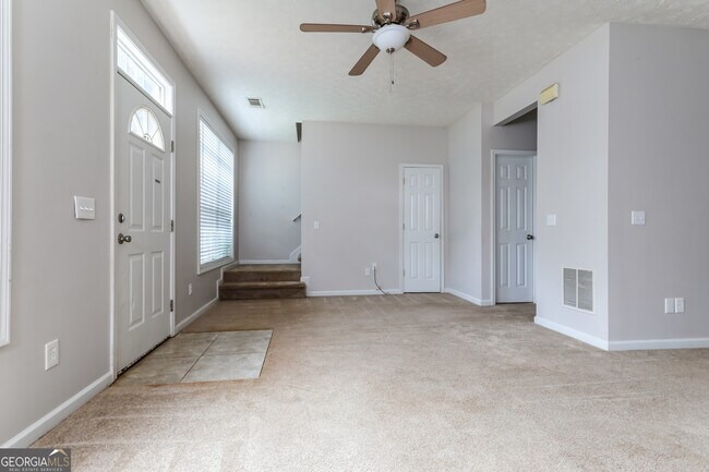 Building Photo - 8930 Capri St