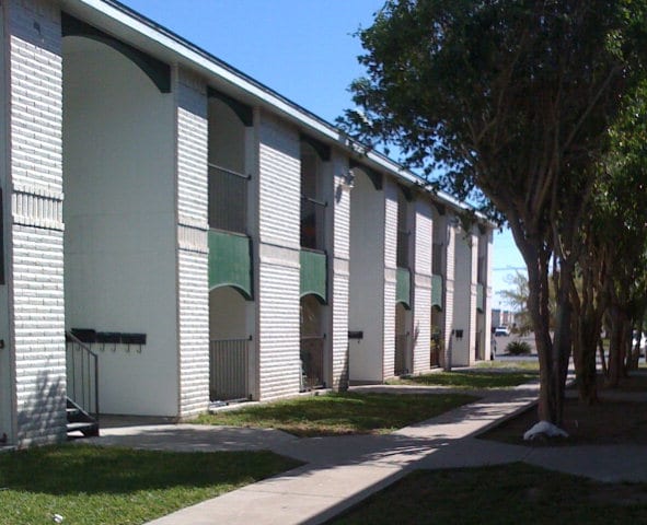 3409 N Mccoll Rd. - Sonterra On McColl  
