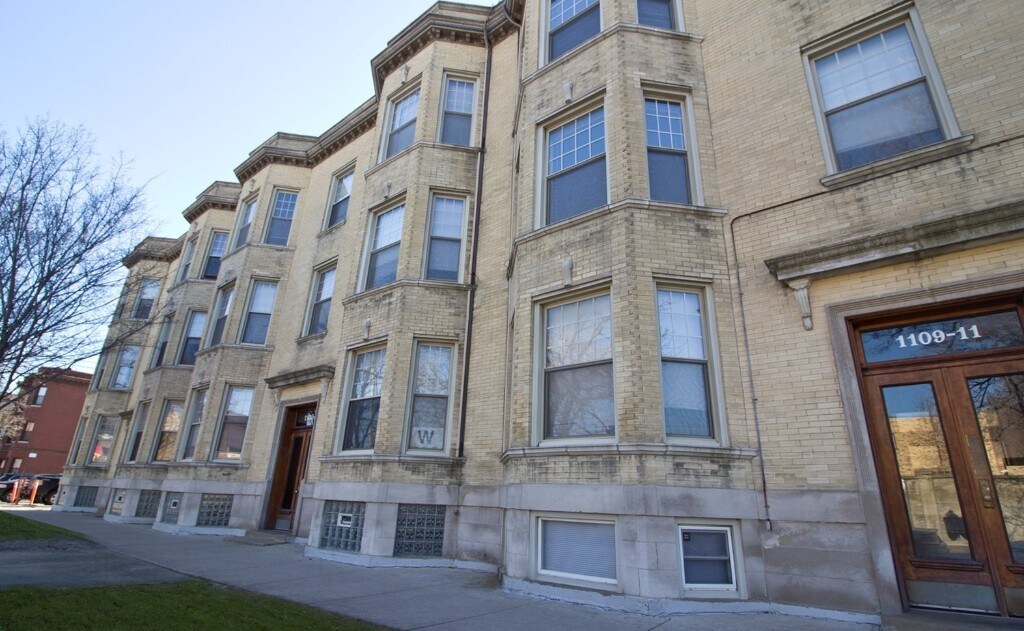 1101 W Grace St, Chicago, IL 60613 Rentals in Chicago at 1101 W Grace
